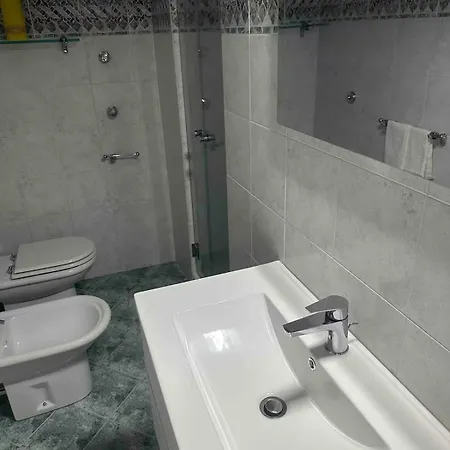 Anna&gaetano Di Sorrento Meta